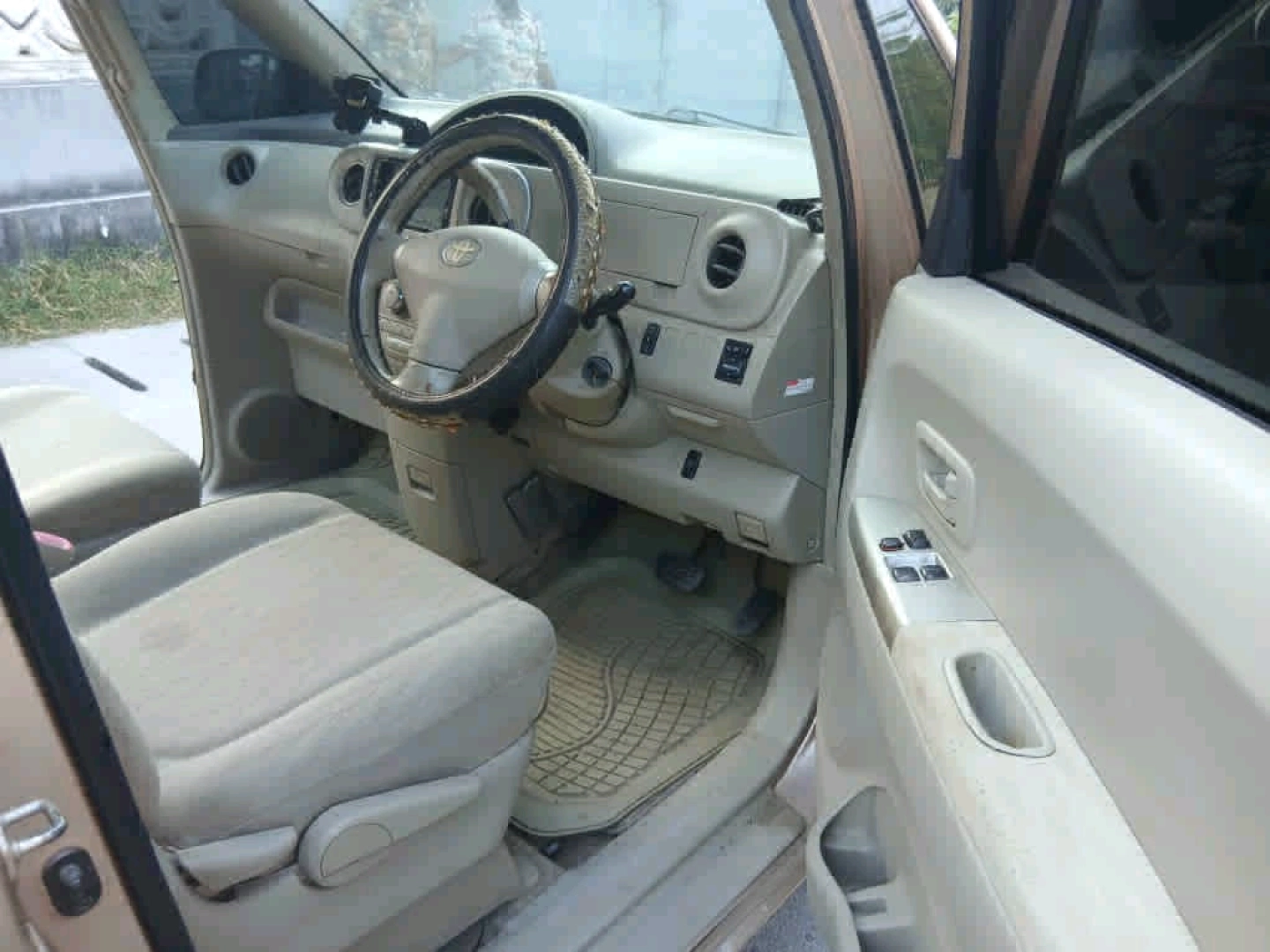 Toyota Porte DSU 2010 Model 1490 CC thumbnail 8
