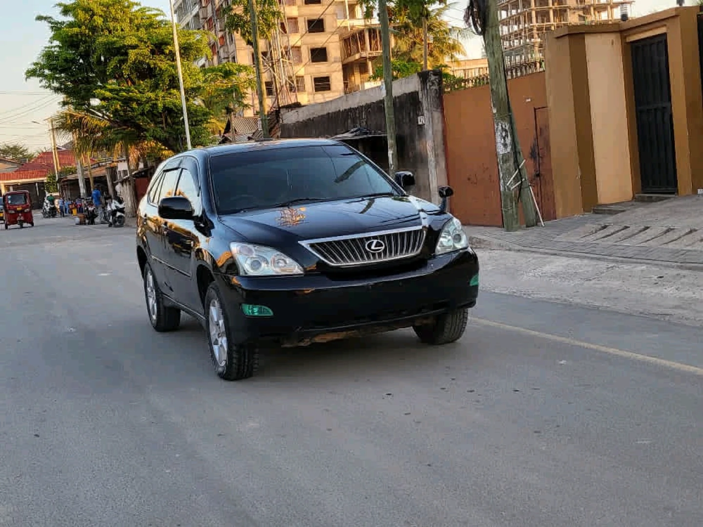 Toyota Harrier 240G 2007 Black SUV thumbnail 3