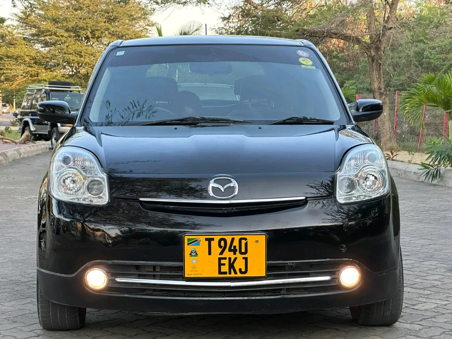 Black Mazda Verisa 2006, 1498cc, Exchange Allowed