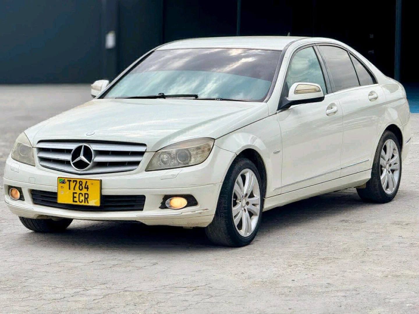 Mercedes Benz C 250 Sedan thumbnail 6