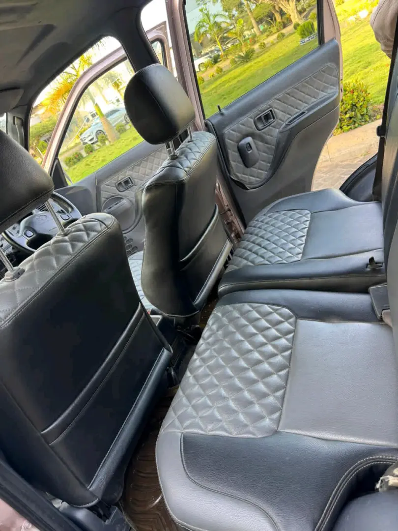 2005 Toyota Cami SUV for Sale thumbnail 8