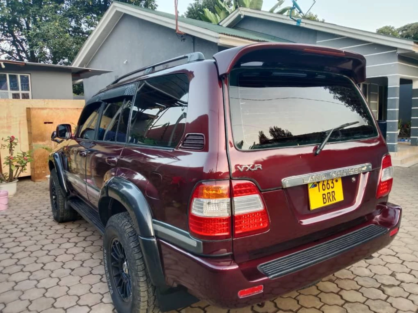 Toyota Land Cruiser VX Amazon 2005 (4600cc) thumbnail 3