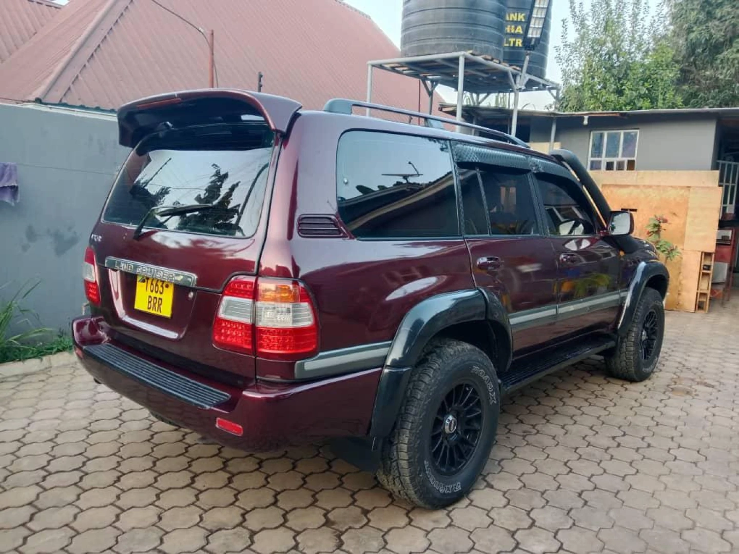 Toyota Land Cruiser VX Amazon 2005 (4600cc) thumbnail 5