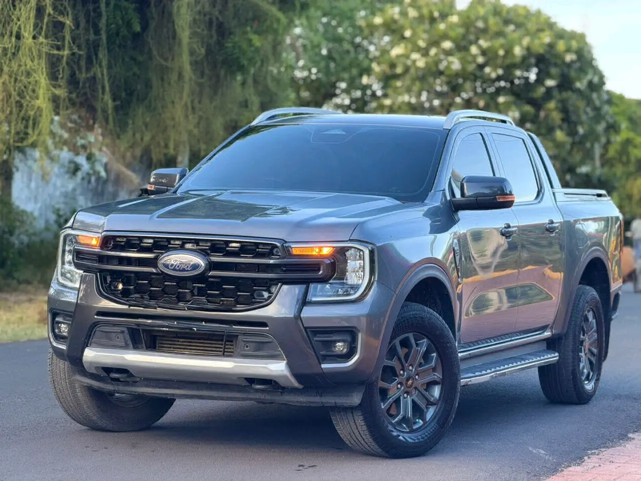 2023 Ford Ranger 2.0L Diesel Pickup Truck thumbnail 3
