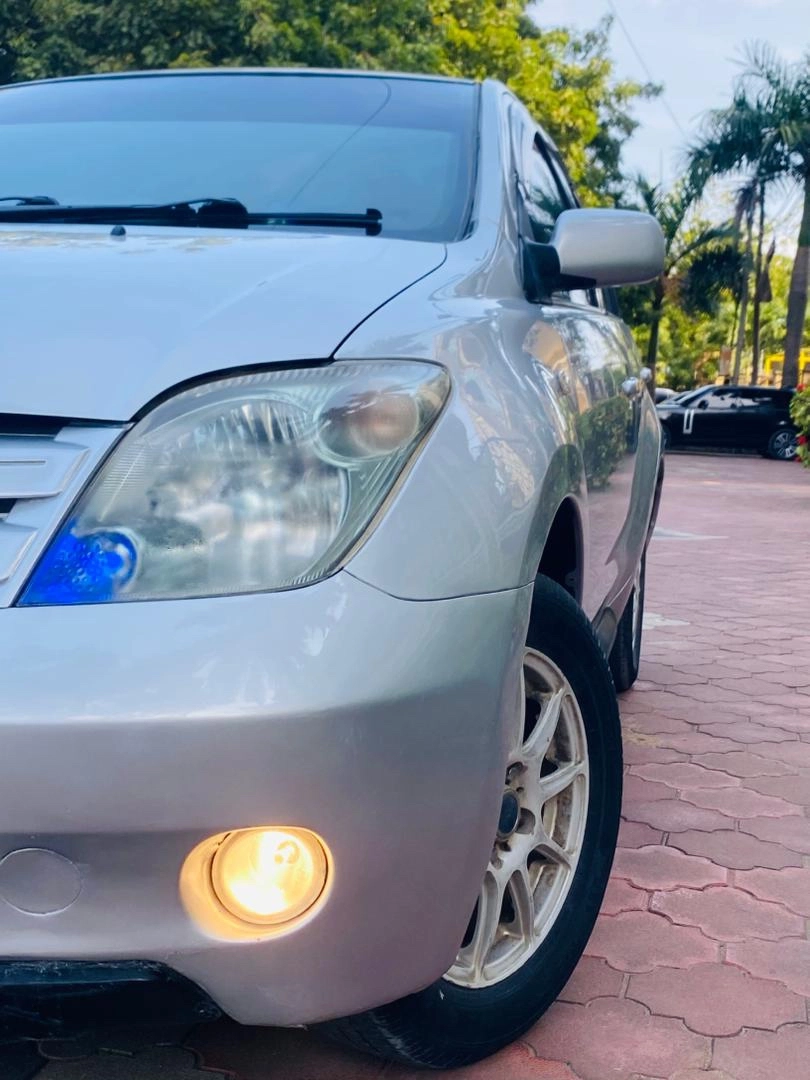 Toyota IST for Sale 2004 Model