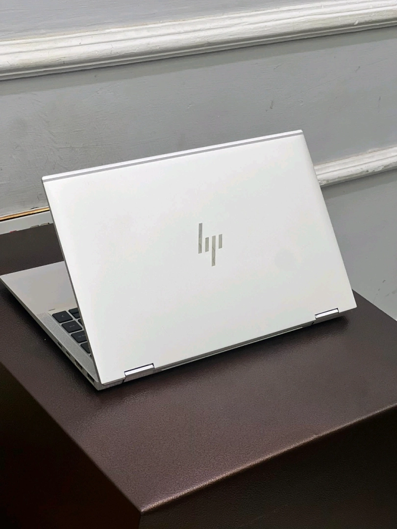 Brand New HP OmniBook 5 Flip 2-in-1 Laptop (Core i7, 16GB RAM) thumbnail 4