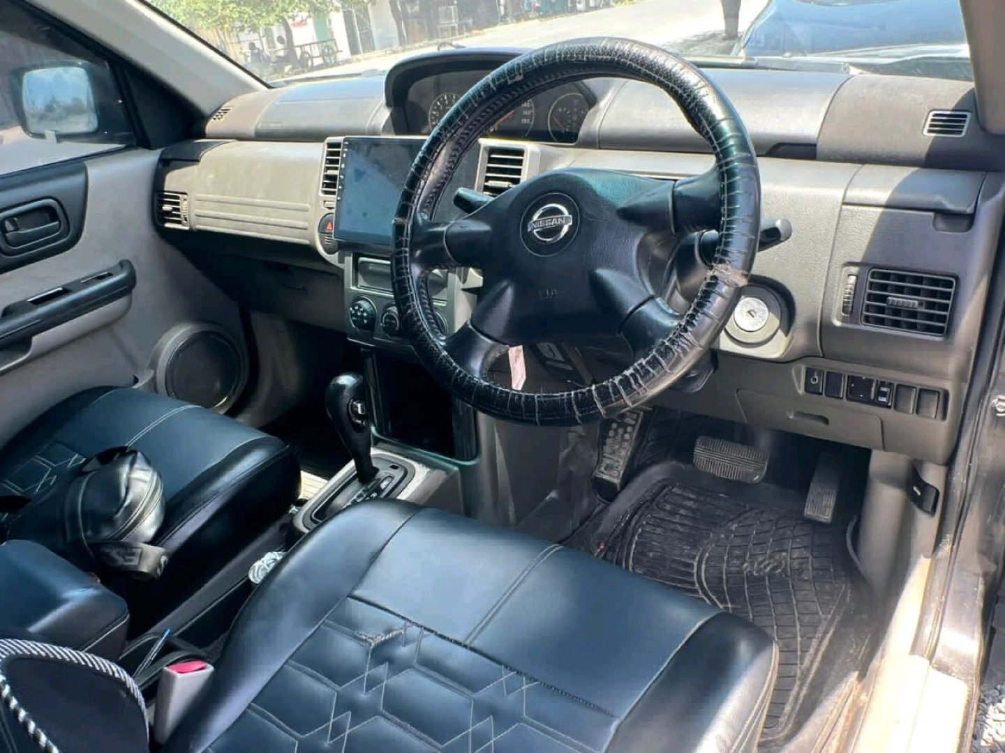 Used Black Nissan X-Trail SUV 2002 T440DPP thumbnail 7