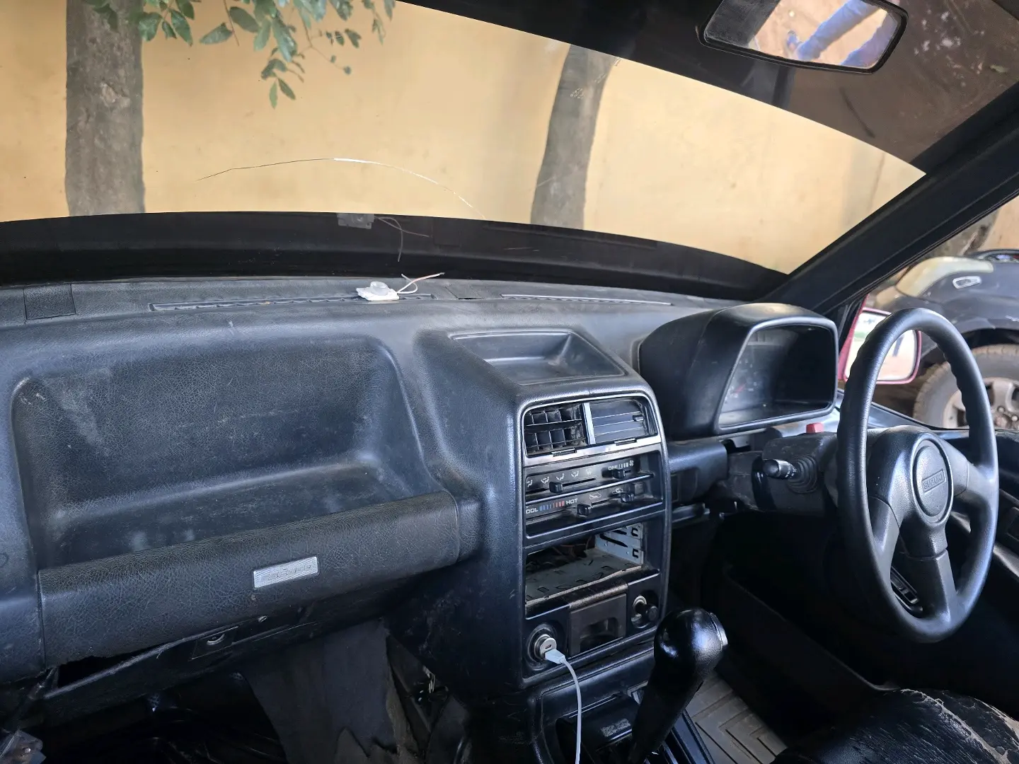 Suzuki Escudo thumbnail 6