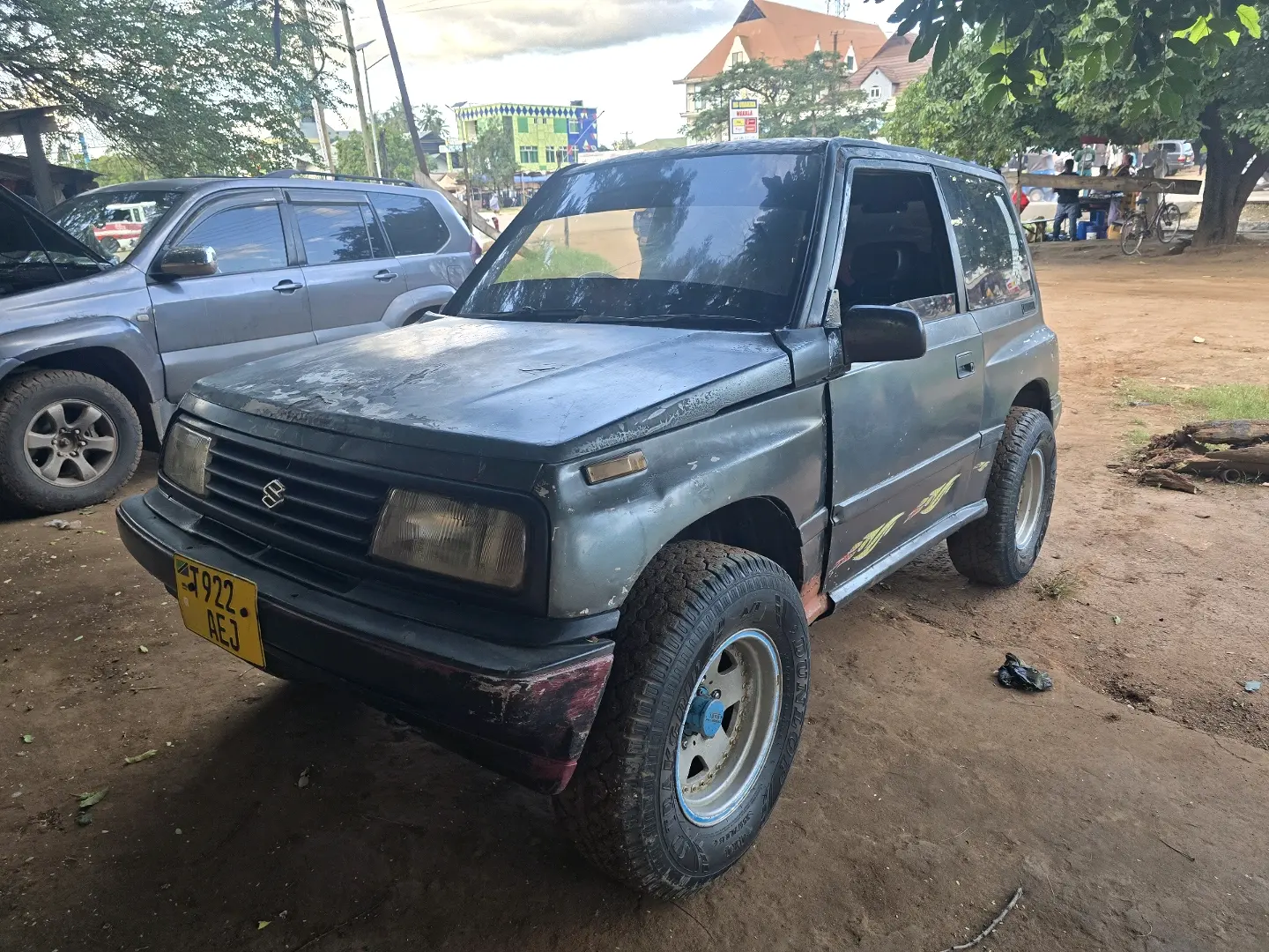 Suzuki Escudo thumbnail 9