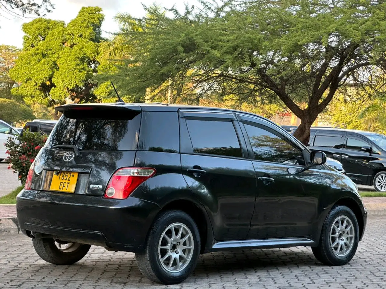 Toyota Ist 2005 thumbnail 6