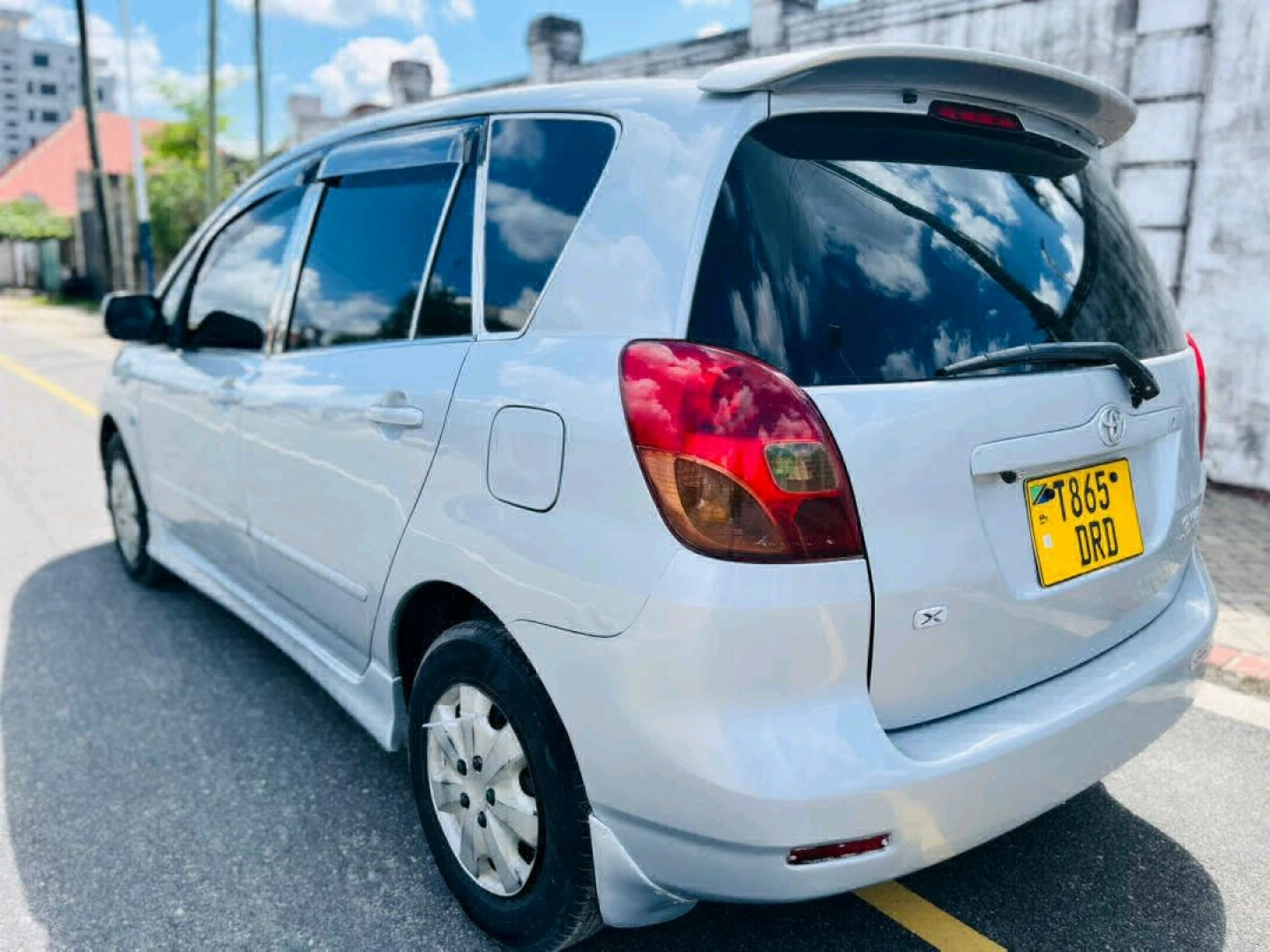 Silver Toyota Spacio Car 1490cc thumbnail 4