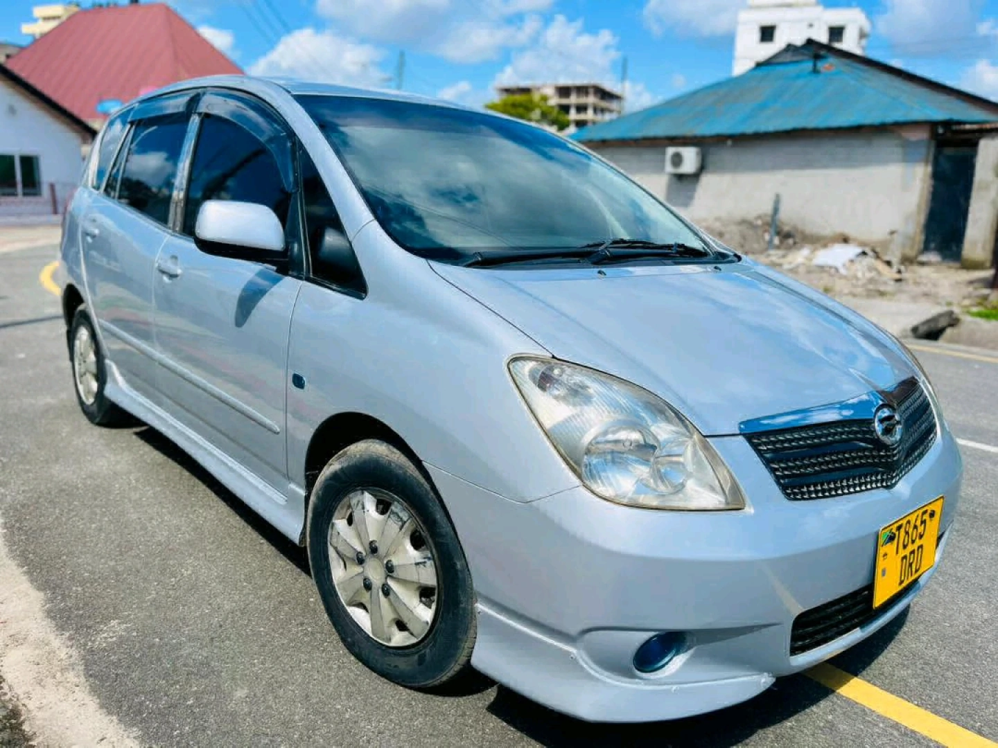 Silver Toyota Spacio Car 1490cc thumbnail 5
