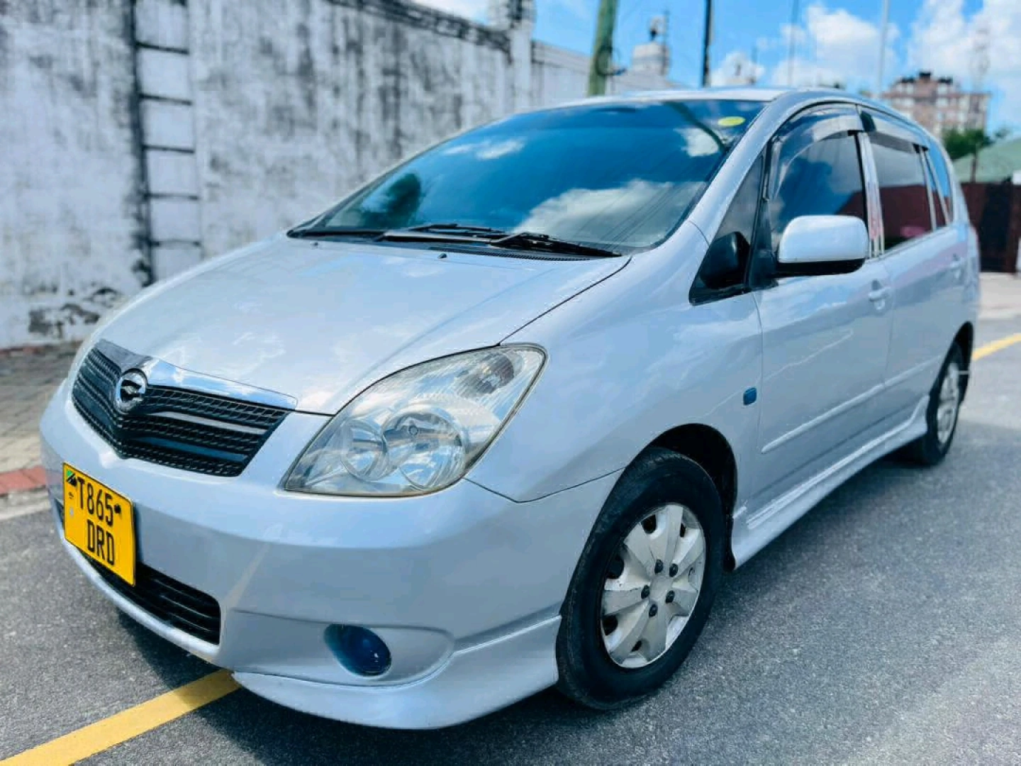 Silver Toyota Spacio Car 1490cc thumbnail 6
