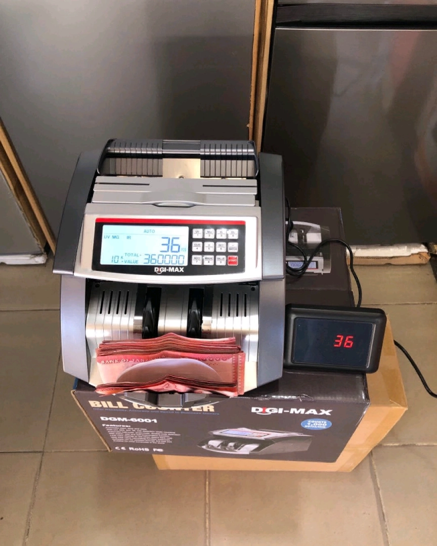 Digi-Max DGM-6001 Bill Counter Machine with Counterfeit Detection thumbnail 2