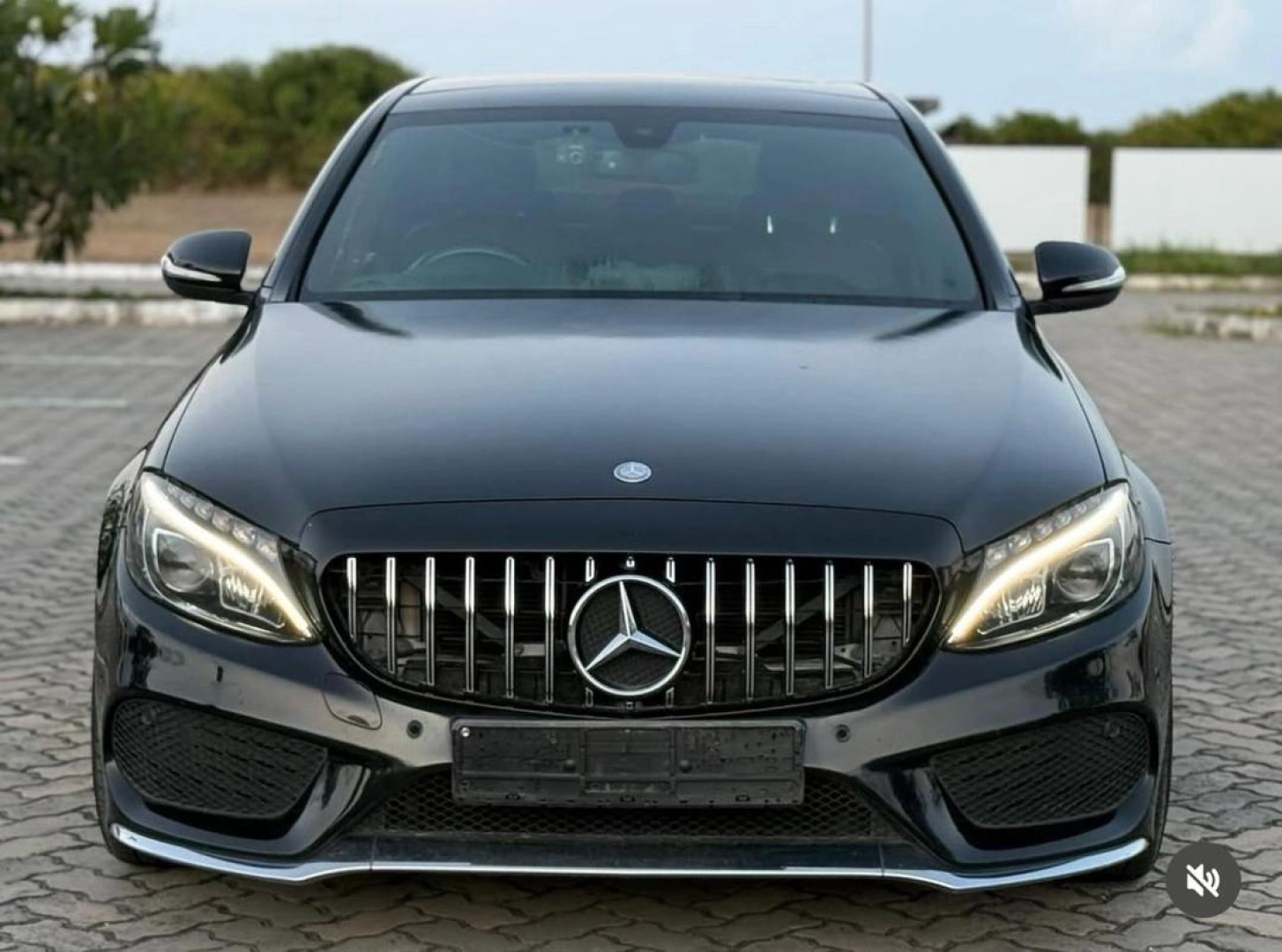 Mercedes Benz C200 AMG 2015