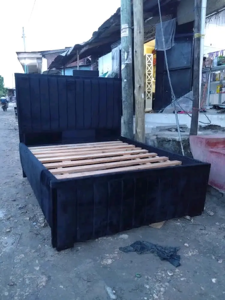 New 5x6 Upholstered Bed Frame (Ubungo) thumbnail 3