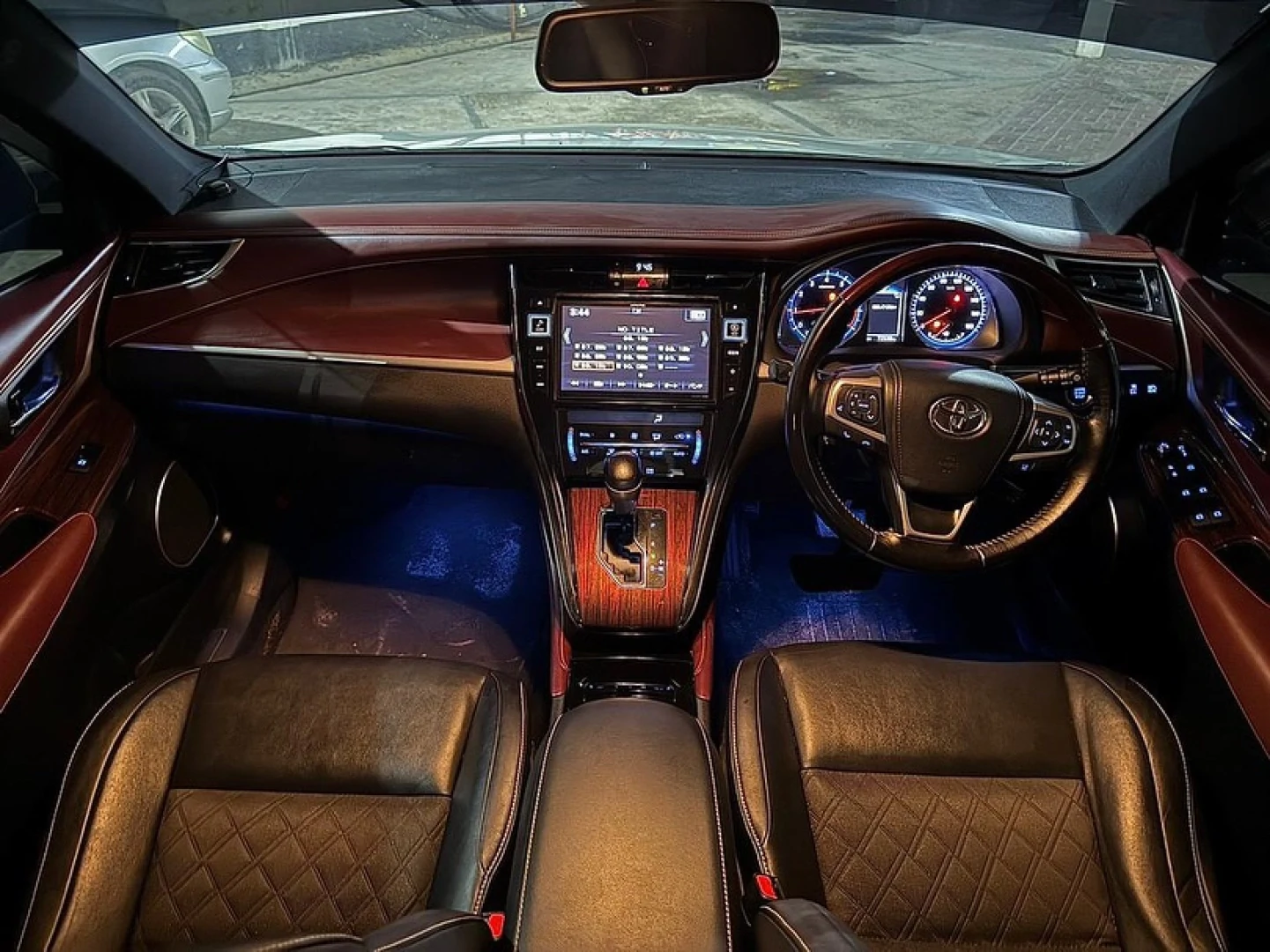 Toyota Harrier Anaconda 2015 - Reg EMB thumbnail 4
