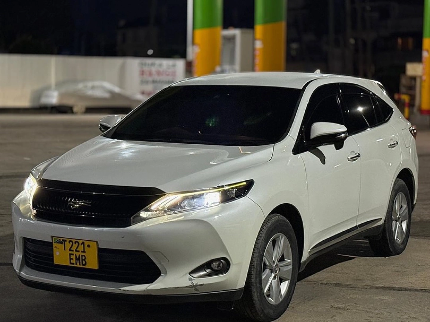 Toyota Harrier Anaconda 2015 - Reg EMB thumbnail 5