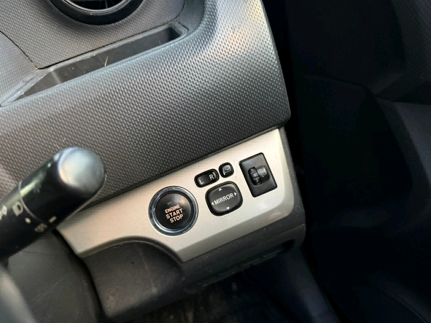Toyota Rumion Vehicle thumbnail 8