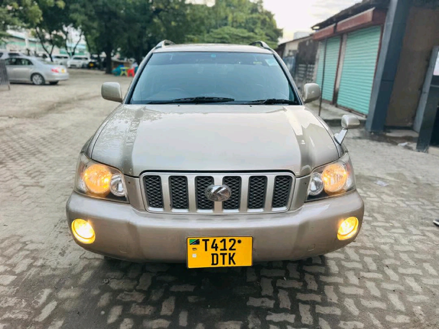 Toyota Kluger 2002 VVTI Engine SUV