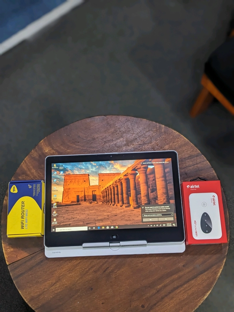 HP EliteBook Core i5 8GB SSD + Free WiFi Router Combo thumbnail 3