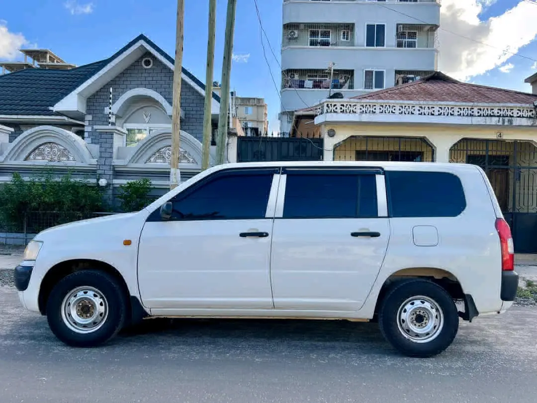 Toyota Probox 2003 (EQD) thumbnail 3