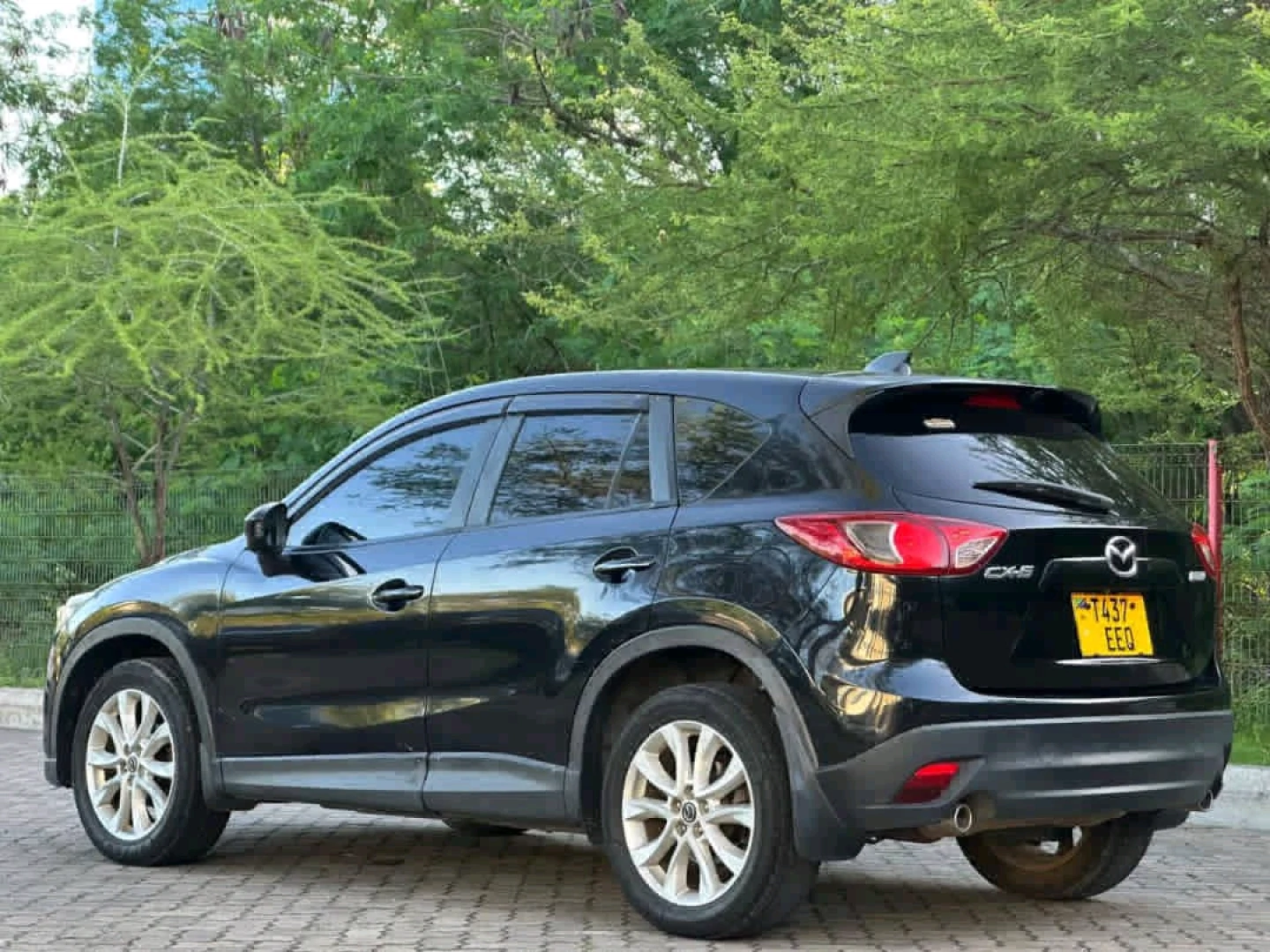 Mazda CX-5 SUV 2013 Black thumbnail 2