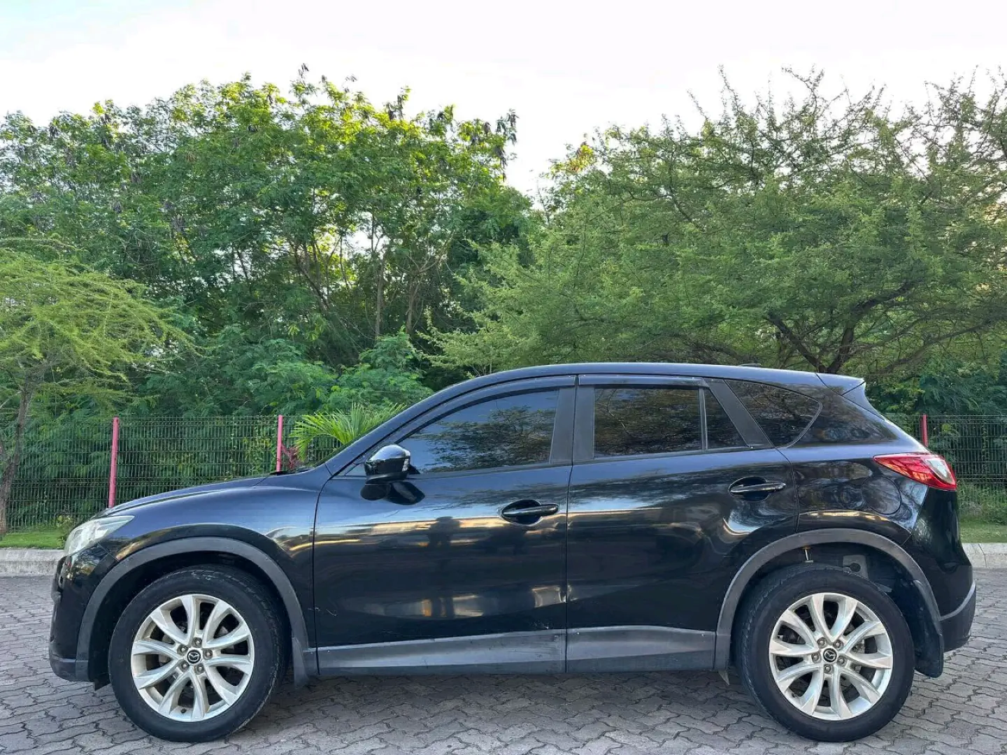 Mazda CX-5 SUV 2013 Black thumbnail 6