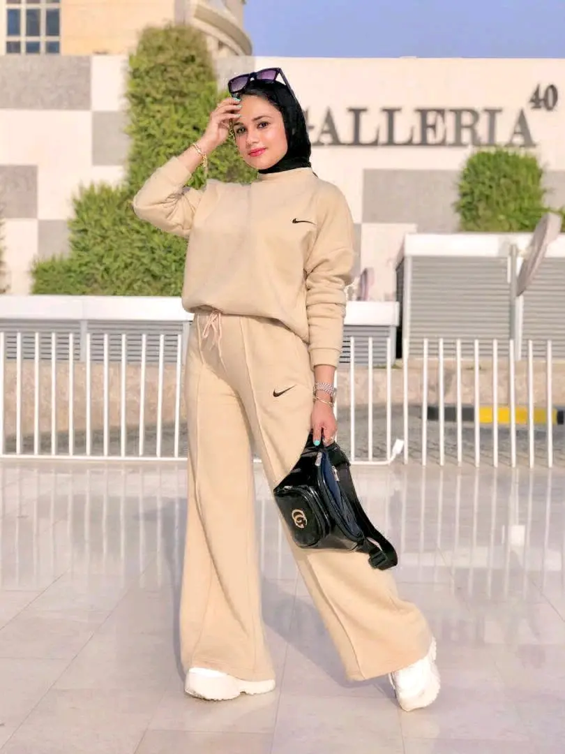 Nike Tracksuits (2-Piece) - Sizes M & XL thumbnail 4