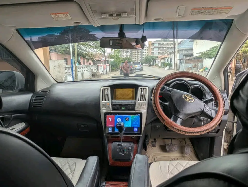 Toyota Harrier 2005 Pearl White T212 DBX thumbnail 8