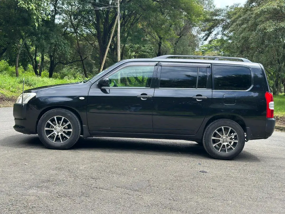 Toyota Probox/Succeed 2014 Nyeusi, Low Mileage