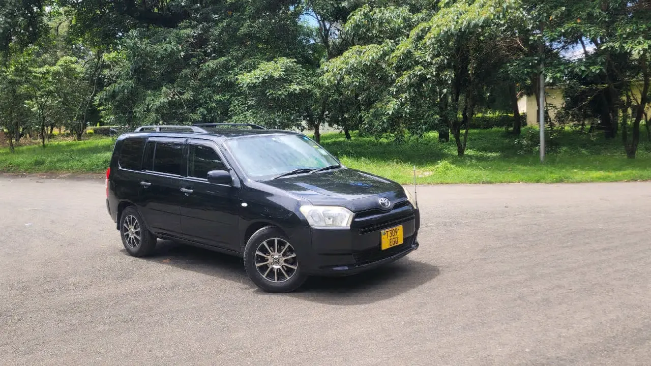 Toyota Probox/Succeed 2014 Nyeusi, Low Mileage thumbnail 7