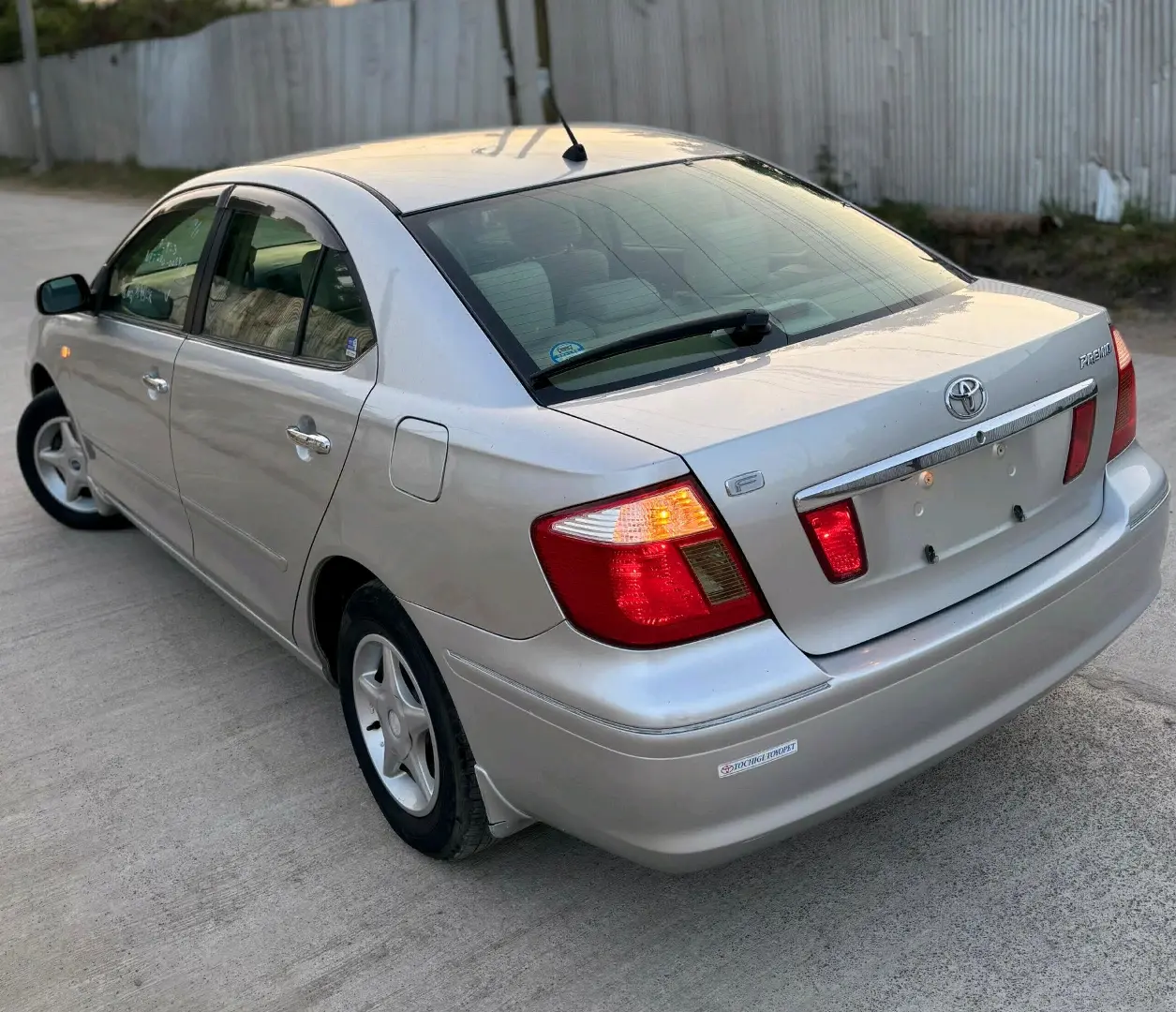 Toyota Premio 2003 Silver, Low Mileage thumbnail 5