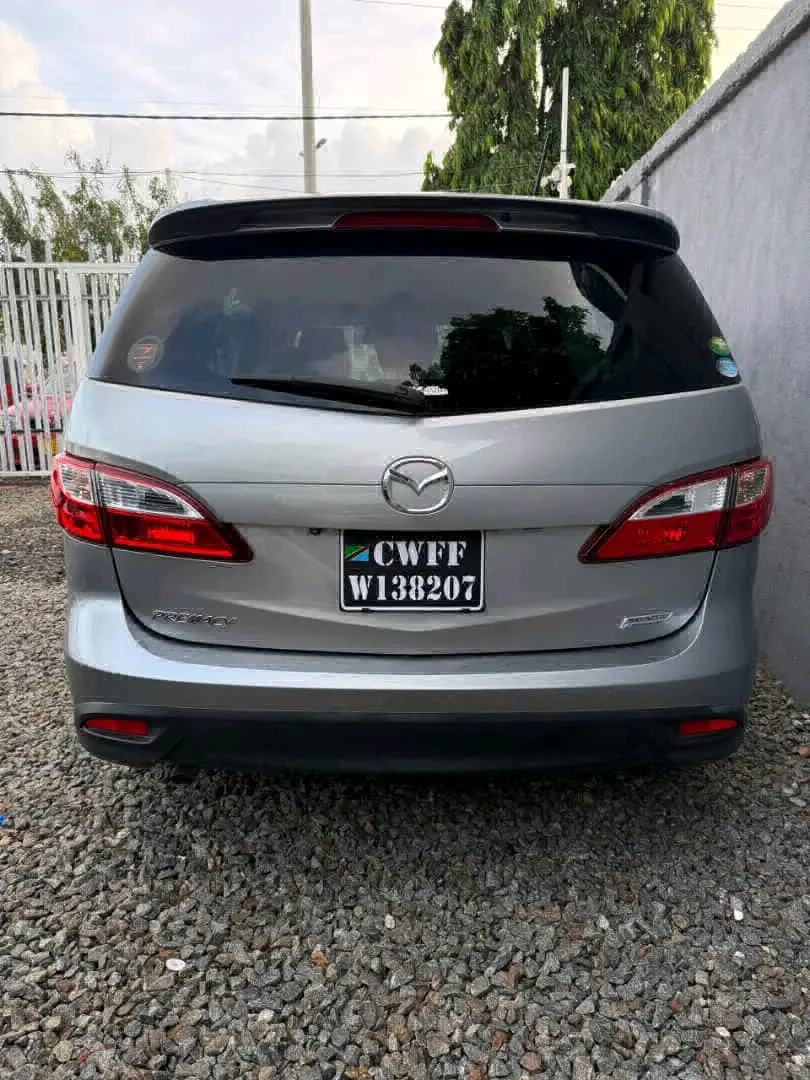 Silver Mazda Premacy 2016 thumbnail 2