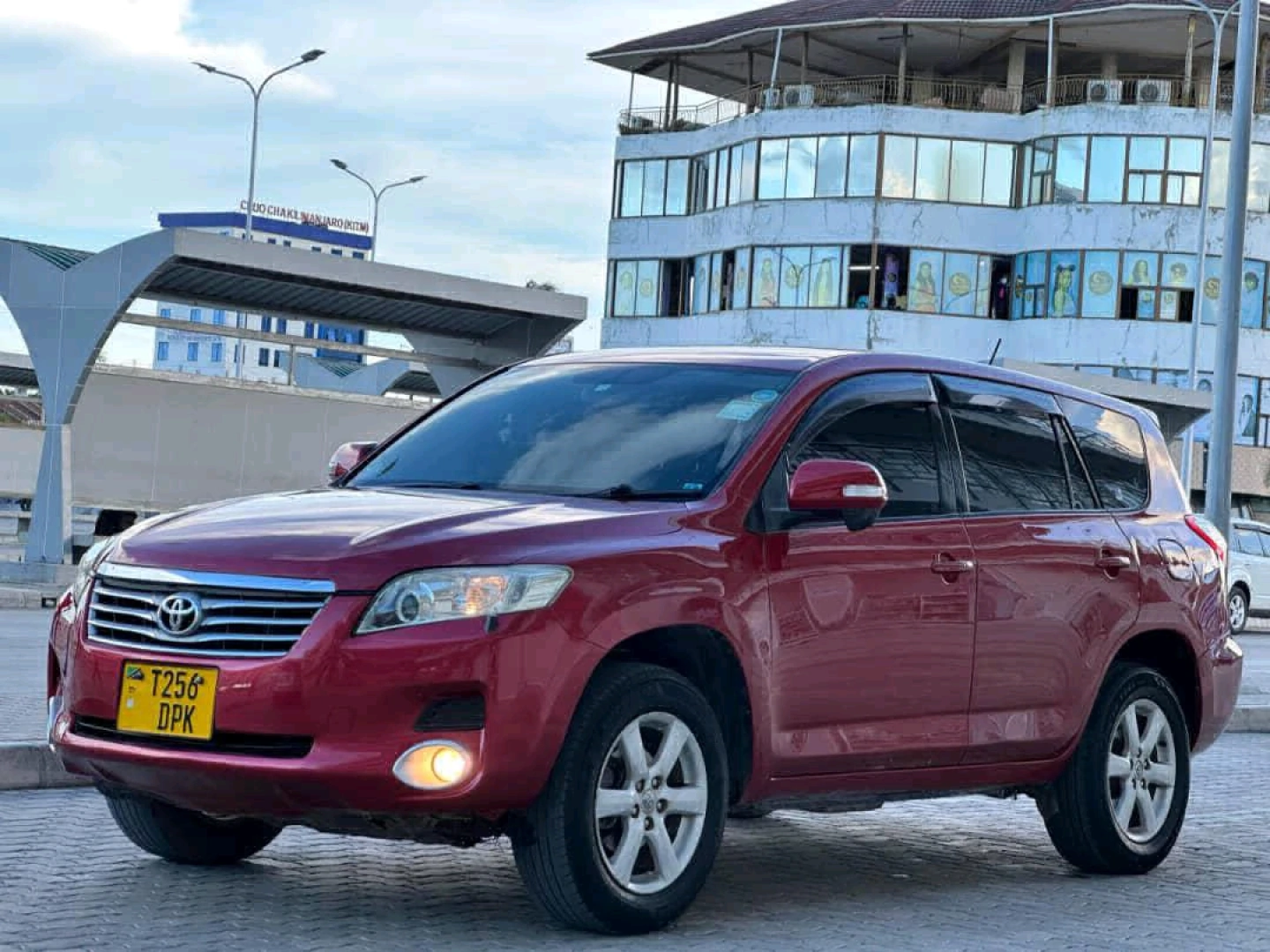 Used Toyota Vanguard 2362cc Automatic thumbnail 3