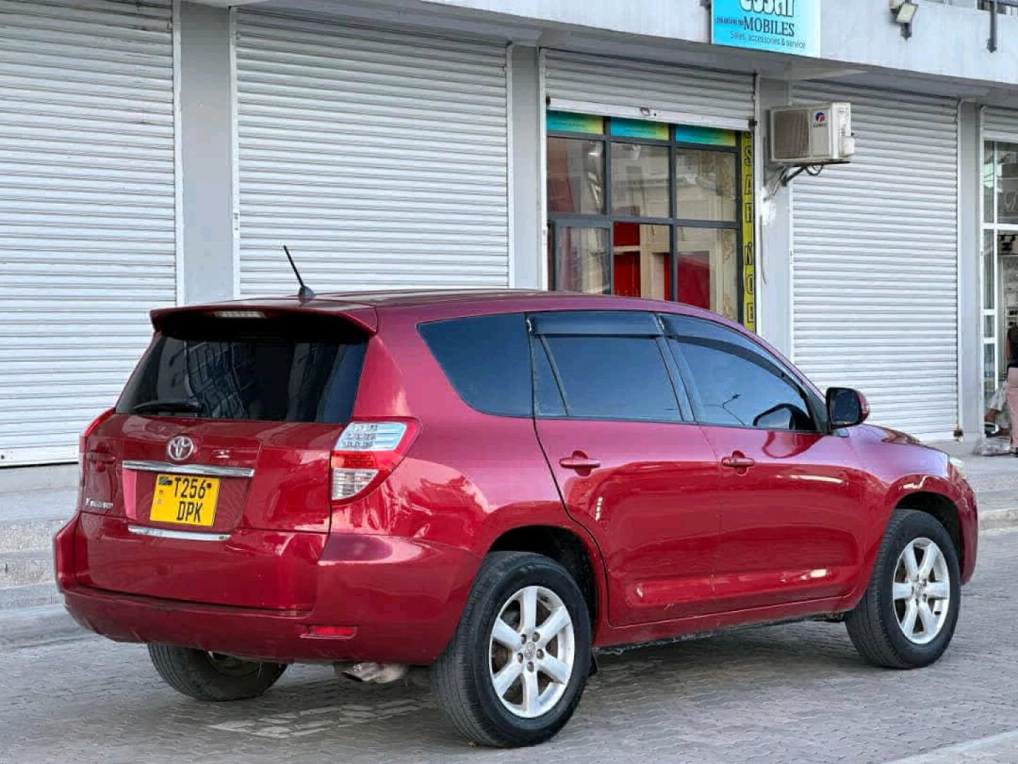 Used Toyota Vanguard 2362cc Automatic thumbnail 4