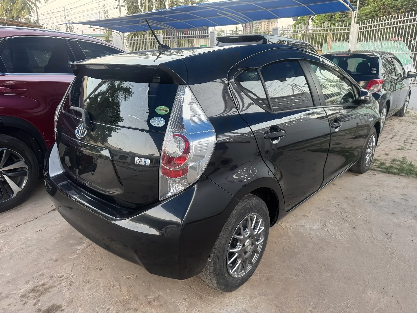 Toyota Aqua in Mint Condition for Sale thumbnail 3