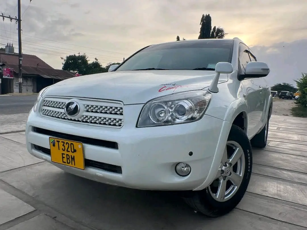 Toyota RAV4 2007, Automatic, AC thumbnail 3