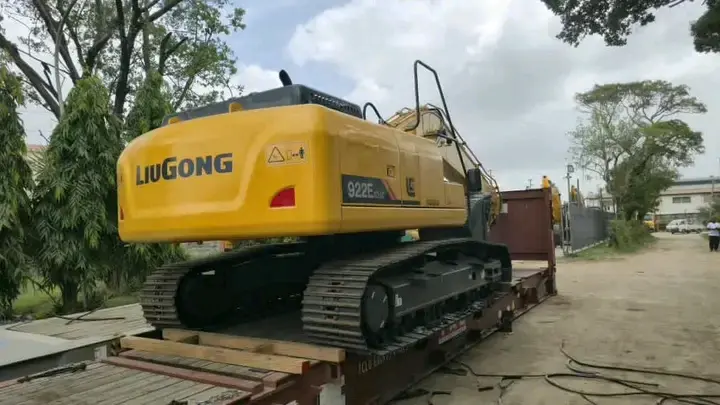 Brand New LIUGONG 922E Excavator for Sale thumbnail 2