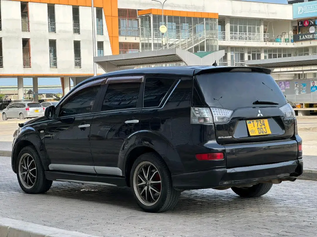 2007 Mitsubishi Outlander, Black, Automatic thumbnail 9