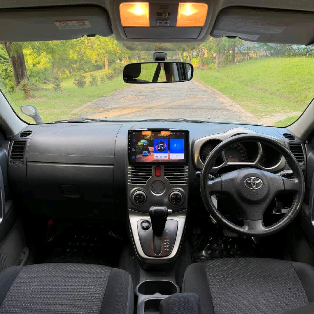 Toyota Rush SUV DXZ 2008 Model thumbnail 6