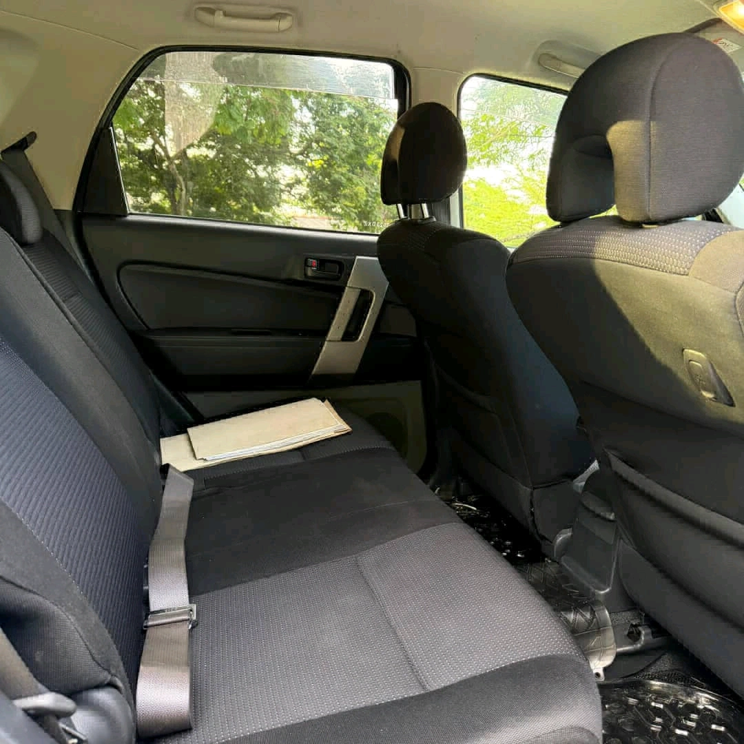 Toyota Rush SUV DXZ 2008 Model thumbnail 8