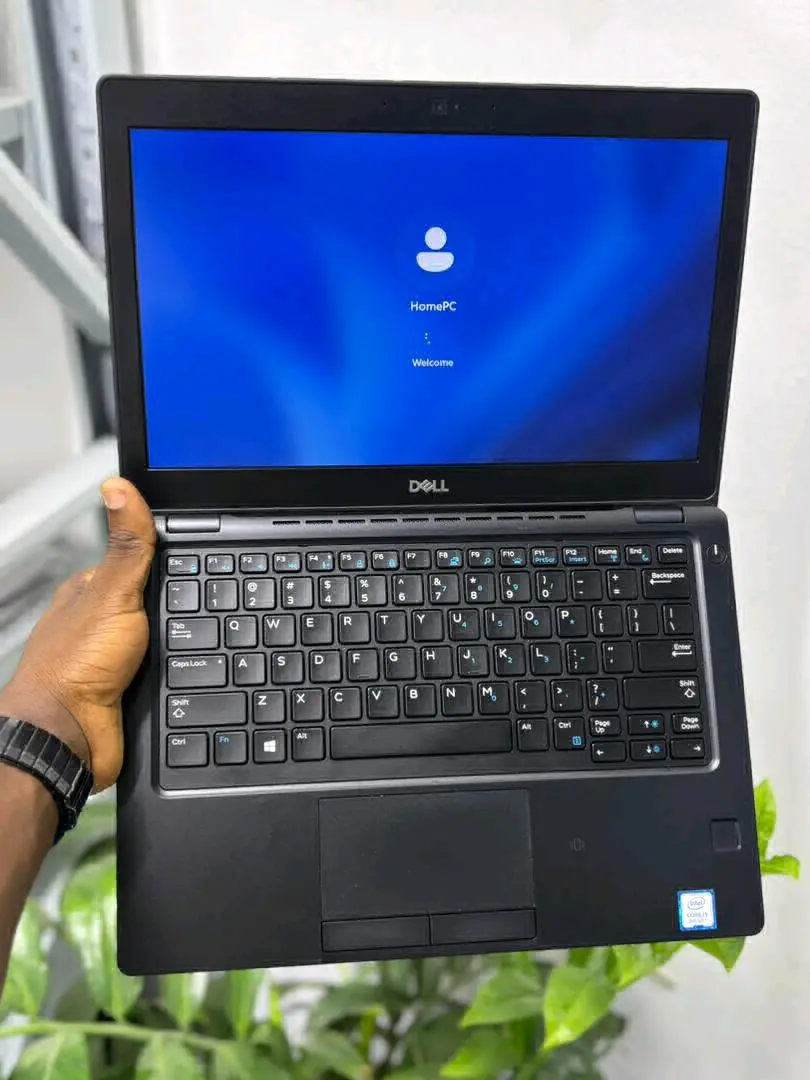 Dell Latitude 5290 Core i5 7th Gen Laptop thumbnail 5