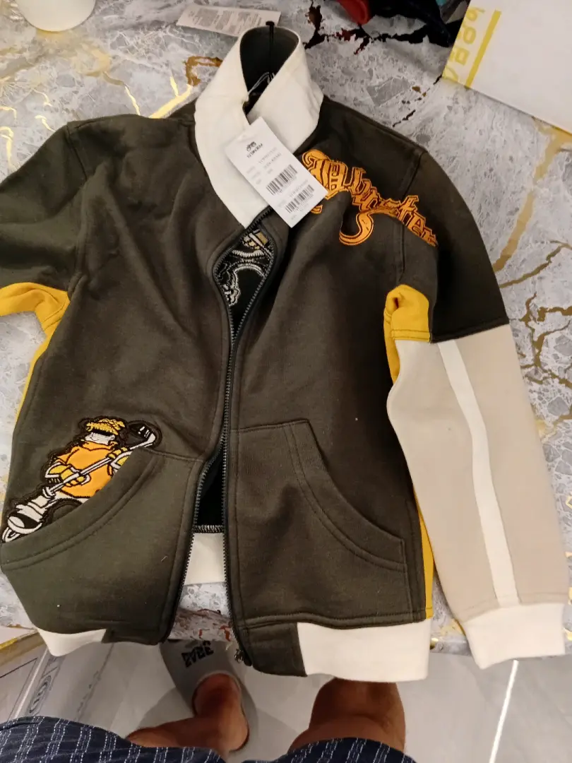 Kids' Hockey-Themed Jacket thumbnail 2