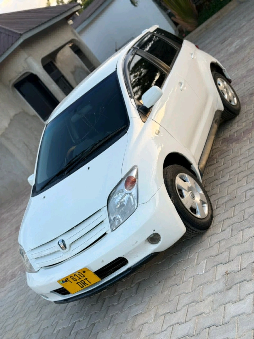 Toyota Ist DRT Full AC Music System thumbnail 4