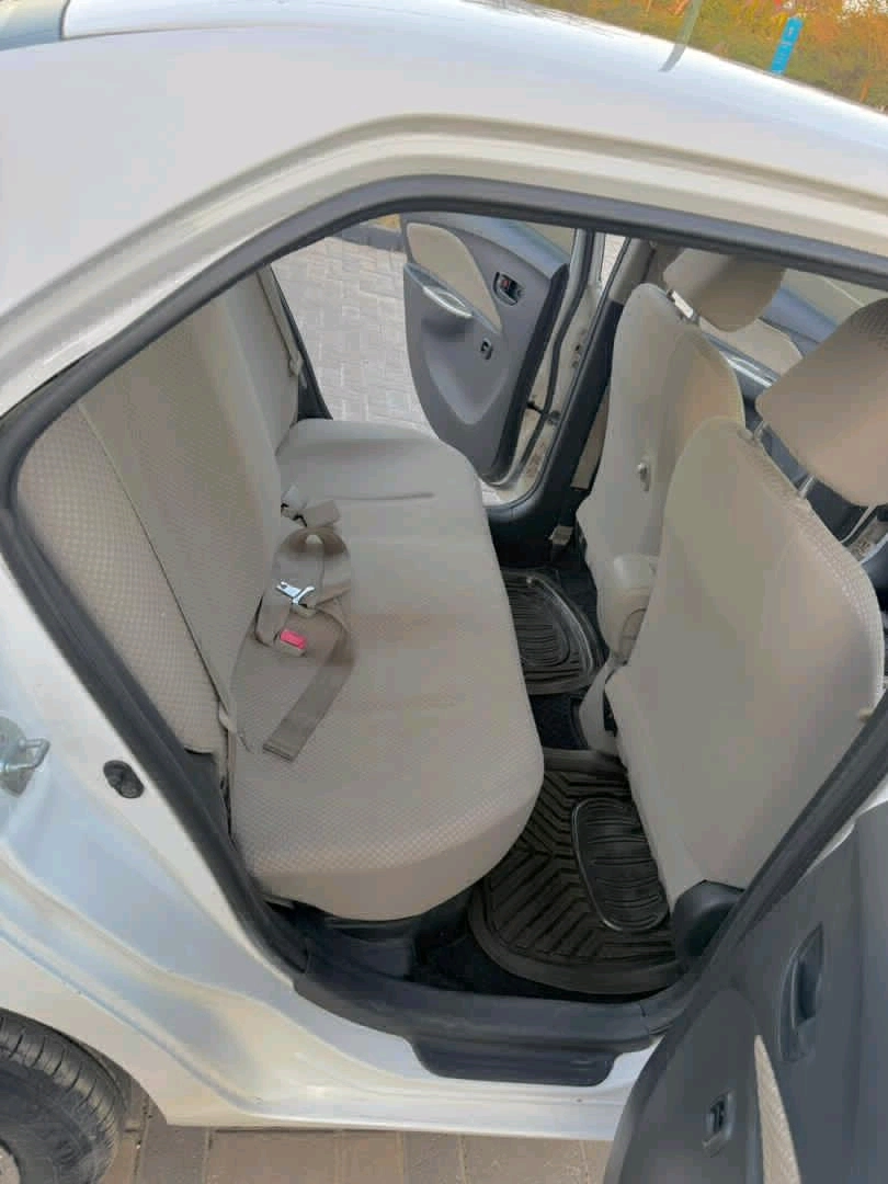 Toyota Belta 2007 Full AC Music System thumbnail 6