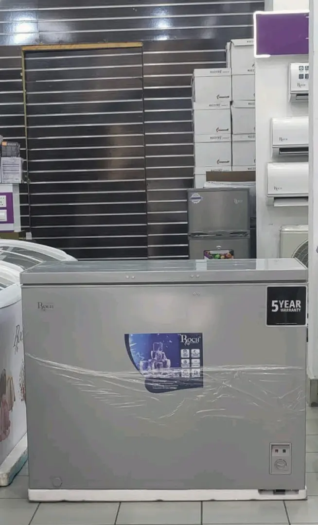 Roch Chest Freezer RCF 320G-E (254L)