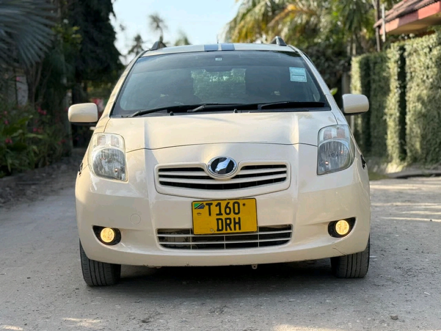 Toyota Vitz New Model 2006 (1290cc) Full AC