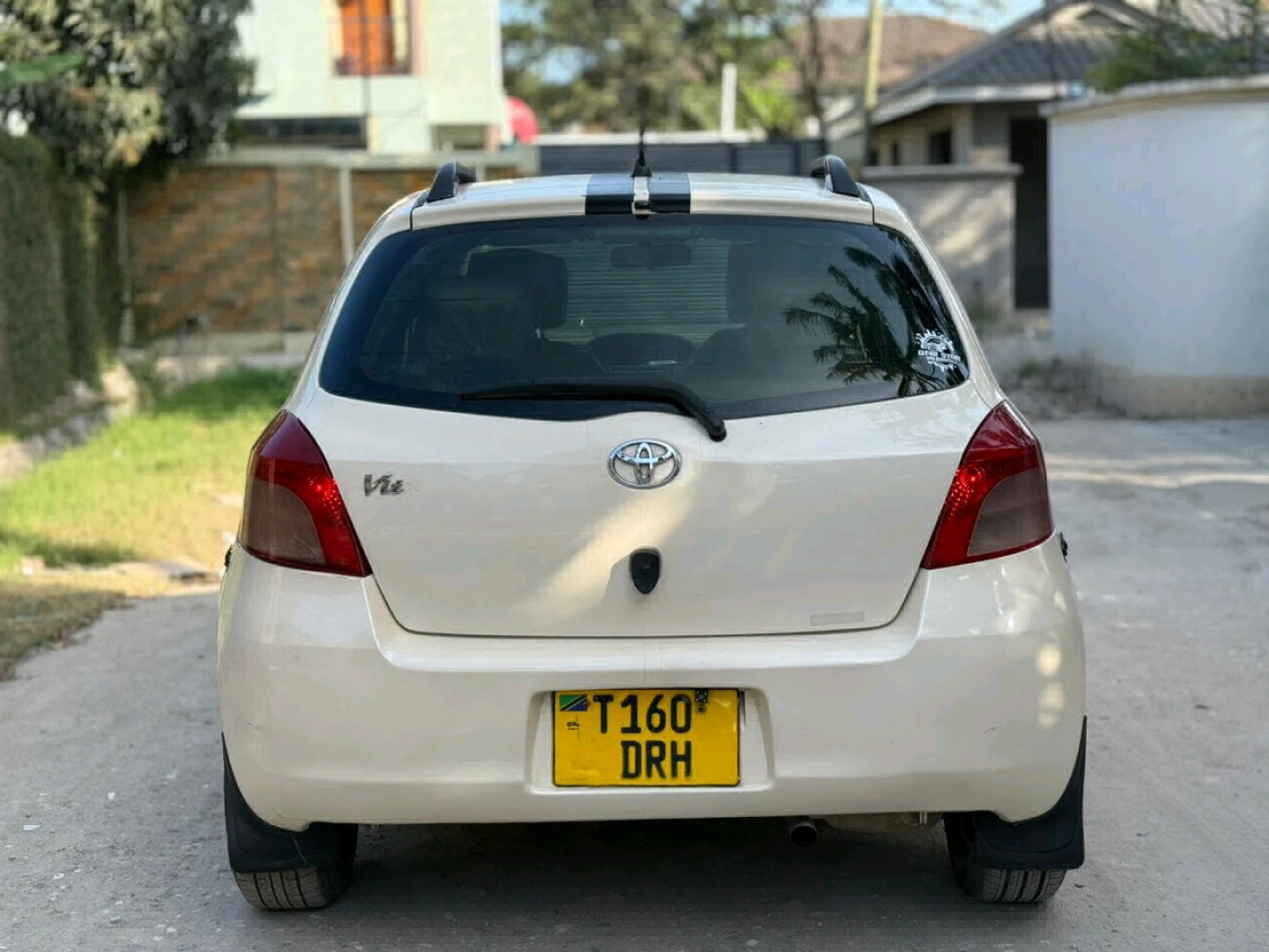 Toyota Vitz New Model 2006 (1290cc) Full AC thumbnail 5