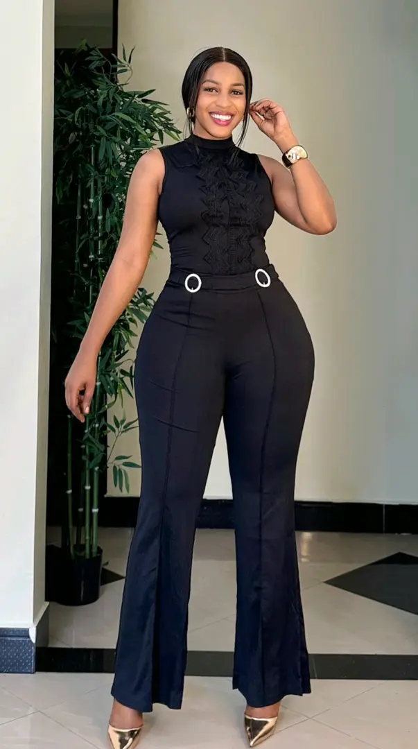 Jumpsuit Mock Neck Lace thumbnail 2